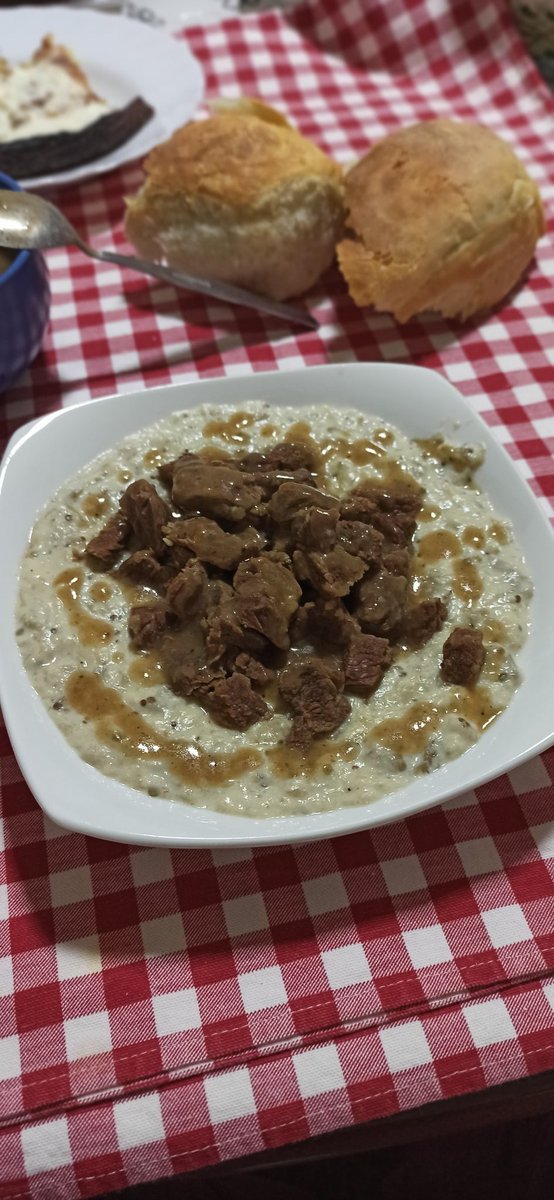 JJJ_of_Kuslat's tweet photo. Hünkar beğendi
from #TurkishCookbook by Musa Dağdeviren
cc: @riadaaa https://t.co/a6QkecZNsh