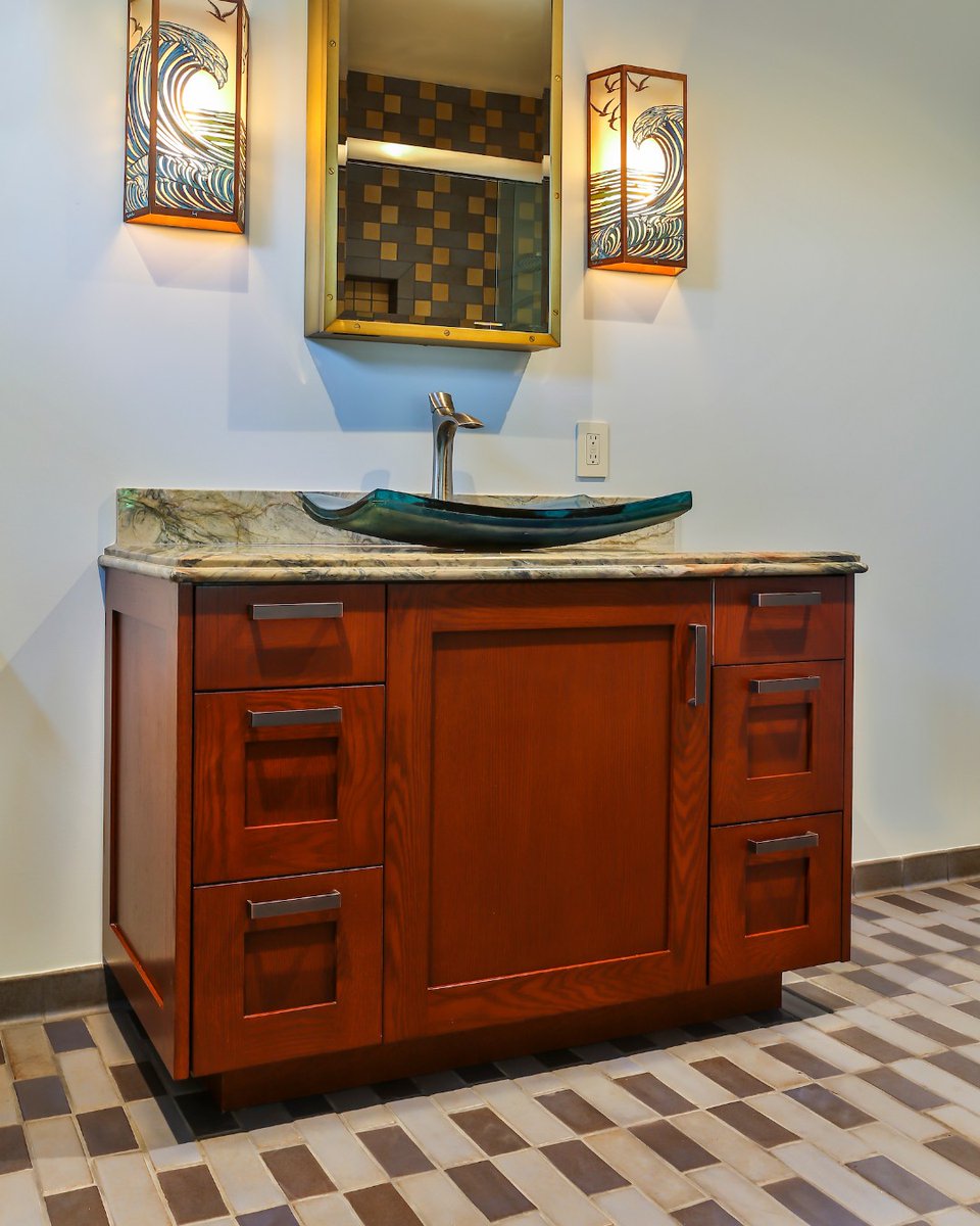 ElementsTile's tweet photo. Have you entered a home or a building and felt as if you had instantly travelled to another location or time period?

#artdecoring #artdecostyle #artdecoarchitecture #artdecodesign #artdecobathroom #bathroomdesign #bathroomremodel #bathroomrenovation #designdetailsmatter https://t.co/nXLi3WFStK