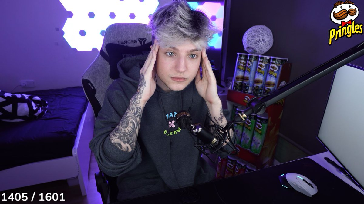 xCryboy's tweet photo. STREAM SECRETO NO ENTRES SOLO PARA CRYBOYERS +18 https://t.co/uUh9mP6vWA 
rt y te saludo https://t.co/SoJ4IjZmKx
