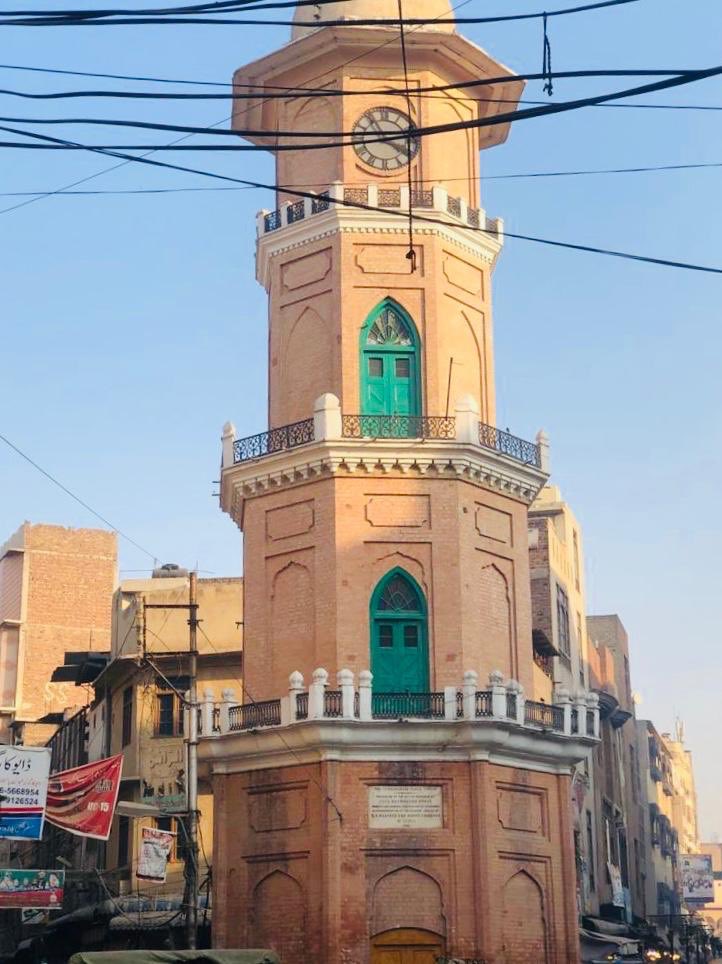 The evening begins to set in as the sunlight fades and we move towards the Gor Gatri Tehsil, the Cunningham Clock tower is reminder of fading time, nostalgic as the prayer call heralds the end of the day