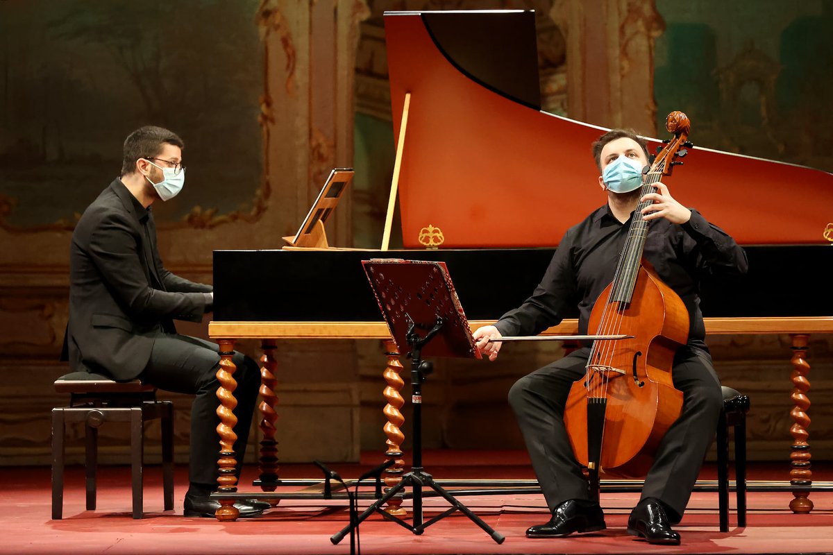 BaroqueFestival's tweet photo. The combination of the Harpsichord’s sharp sound, and the Viola Da Gamba’s subdued tone, create a marvelous harmony, made even better by the musicians themselves, Andrea Buccarella &amp; Teodoro Baù. 

Photo: Domenic Aquilina https://t.co/1wq9wjivVf