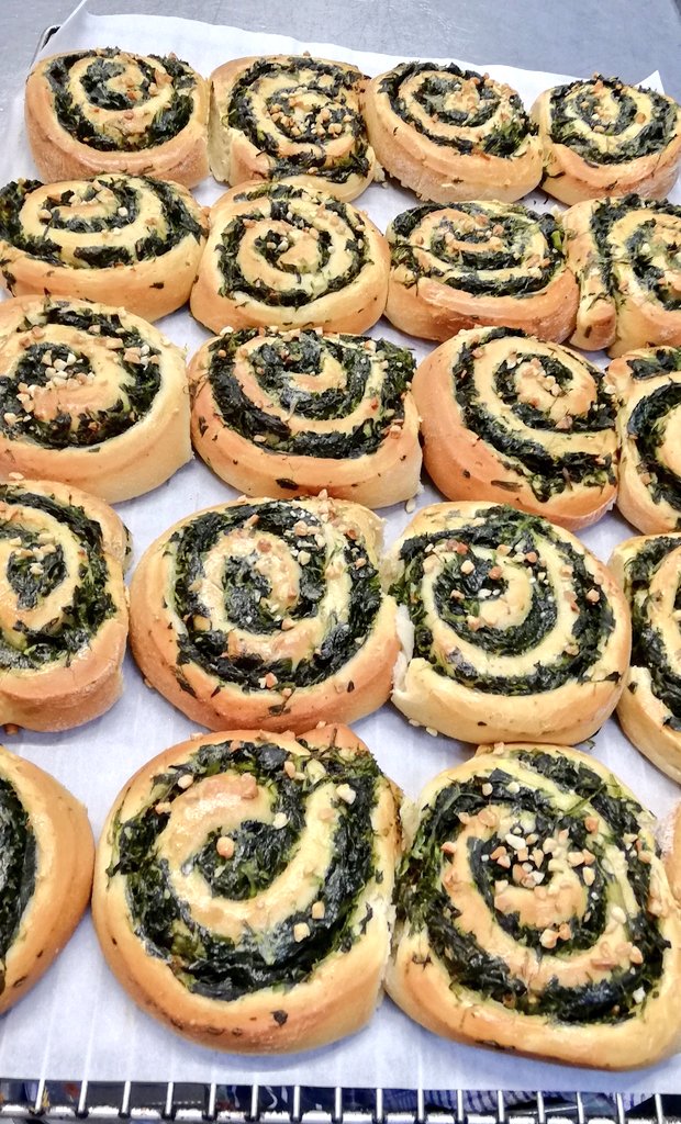 Spinach, cheese and hazelnut savoury brioche rolls 😊
Available  at <a href="/MortonsofGalway/">Morton's of Galway</a> from Monday 😉
#brunch #artisan #supportlocal
