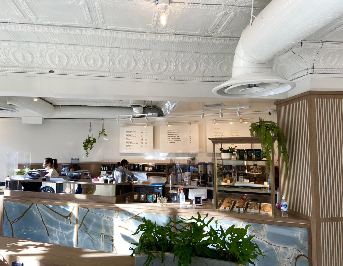 cduker's tweet photo. Stopped in at the new @devillecoffee spot in Kensington. Chatted with the co-founder, and this is their eighth location. βοΈ@kensingtonYYC #CalgaryMade #SupportLocal π¨π¦ https://t.co/Vkj8pmhjjt
