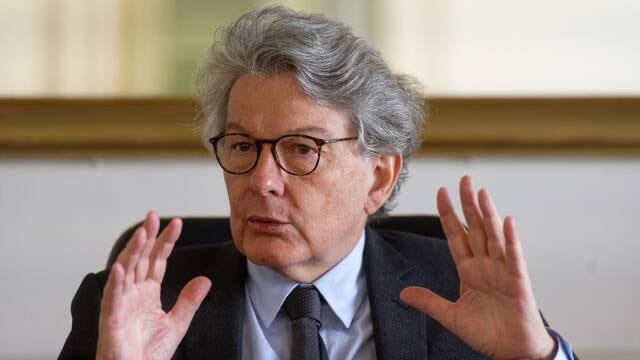 ⁦<a href="/ThierryBreton/">Thierry Breton</a>⁩ : « J’ai été moi-même dirigeant de grandes entreprises technologiques. Professeur à Harvard, j’ai eu comme élèves certains des patrons actuels du numérique. Je les connais et réciproquement. »#Numérique #Europe #Internet <a href="/OuestFrance/">Ouest-France</a> ouest-france.fr/high-tech/nume…