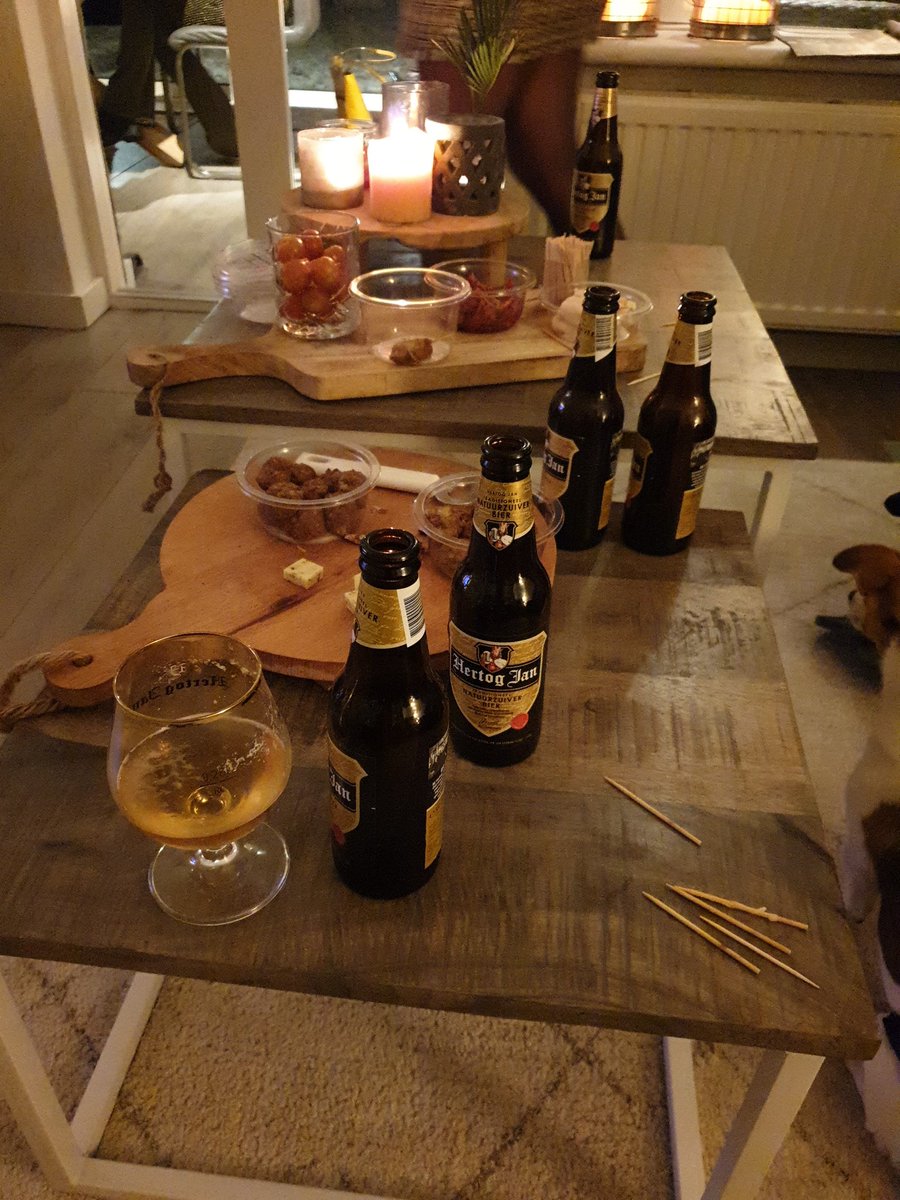 gerben3's tweet photo. #VVAL2021 gezellig bij vrienden van Amstel live 2021 https://t.co/3hYcUYvucl