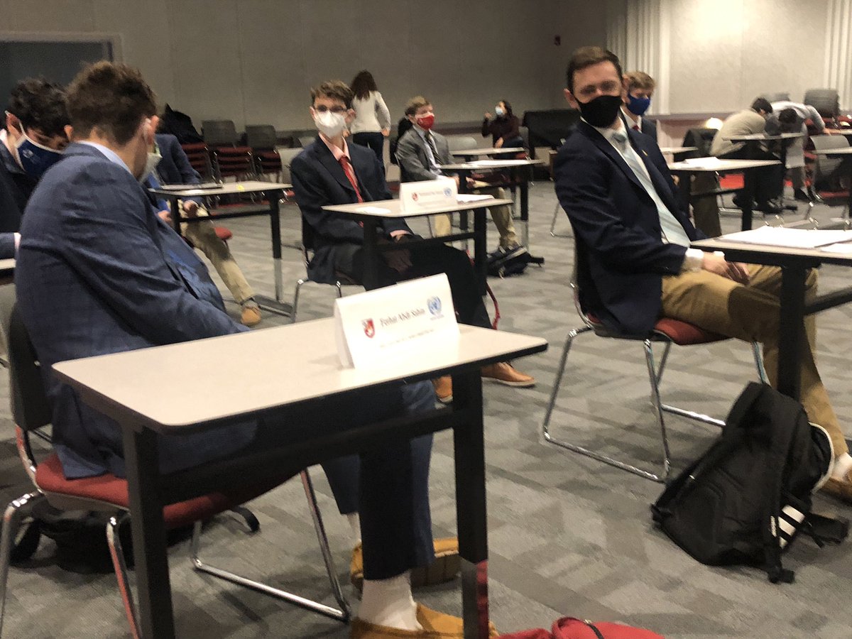 HGPmodelUN's tweet image. HGPMUN2021 Crisis commenced with this morning to solve the 2014 Syrian War. #HGPMUN2021 #ThinkGhost