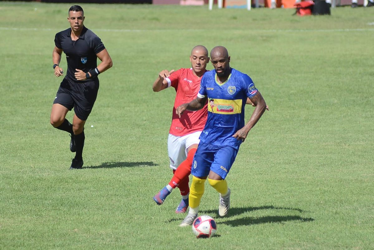 Cariocao's tweet photo. Pela primeira rodada da fase preliminar, @AmericaRJ e @SampaioCorreaRJ ficaram no 1 a 1. Os gols da partida foram marcados por Polegar, para o America, e Wendson.
📸 Marcos Faria
#cariocão2021 #futeboldorio #AMExSCO https://t.co/LzX6eTu047