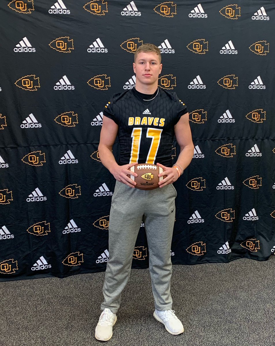 KleytonS17's tweet photo. Had a good day today visiting Ottawa! Thanks @Coach_MillerOU for having me out. https://t.co/TdX7191J4D