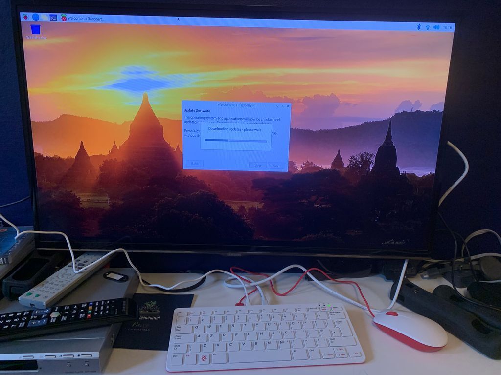 hrishio's tweet image. Bought my son a Raspberry Pi 400 for his birthday.

Gotta start them early on the joys of installing software.

#YearOfTheLinuxDesktop