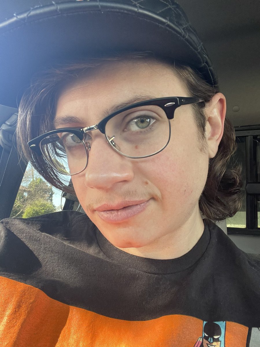 JuniperBerriX's tweet photo. My tiny mustache says hello π¨βπ¦°
#TransManCompanion #TransBoyfriend #PanBoy #NonbinaryCompanion https://t.co/mFpa4bPivQ