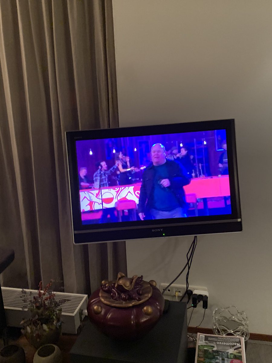 monicavanroos's tweet photo. #VVAL2021 heerlijke muziek 🤗 https://t.co/xreGhbLykv