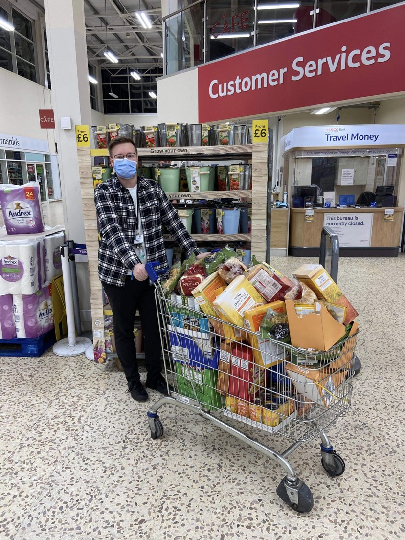 MrRMckenzie1's tweet photo. Thank you to @Tesco Danestone for this generous donation of food to support our @woodside_school families! If you require support with food parcels please don’t hesitate to get in contact with the school office! #teamwoodside #supporting #outreach https://t.co/Qes2NLoiXk