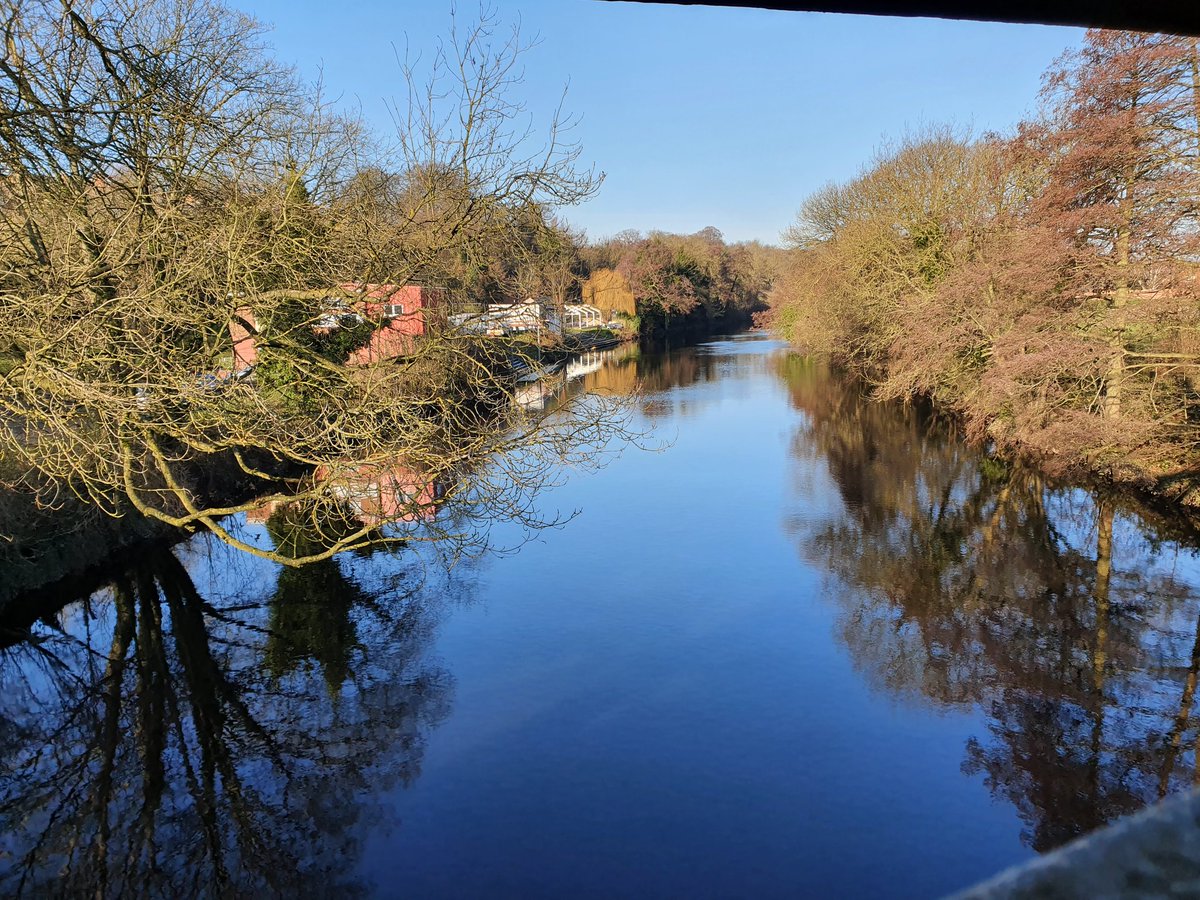 <a href="/parthaskar/">Partha S Kar 🇮🇳🇬🇧🏏🎥</a> <a href="/TomCrabtree90/">Tom Crabtree</a> <a href="/mendb999/">Budd Mendis</a> <a href="/DrEmmaRobinson/">Emma Robinson</a> <a href="/SumaSugunendran/">Suma</a> We have, erm, rivers?