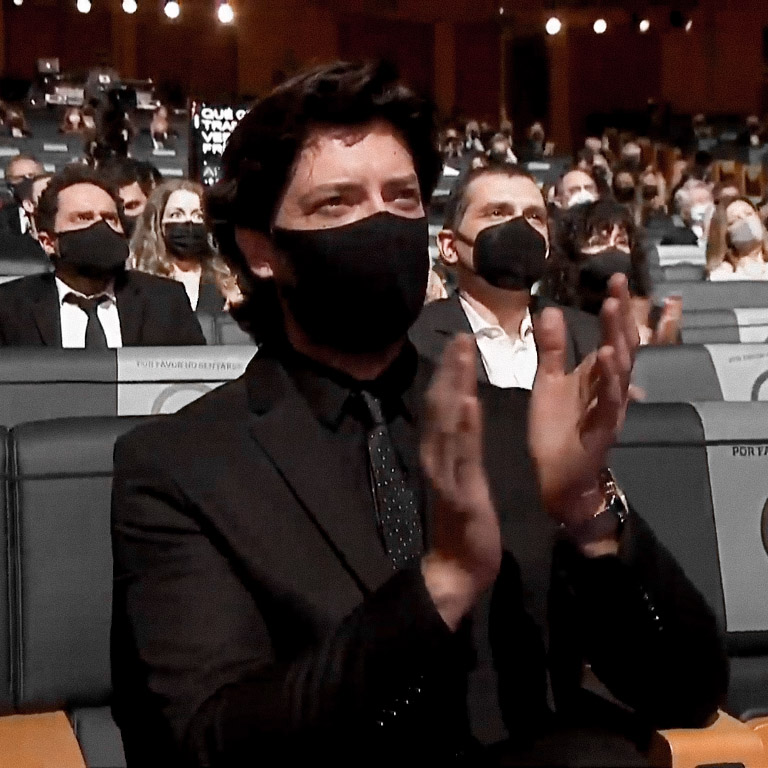 alvasdfghklj's tweet image. 👏👏👏👏👏