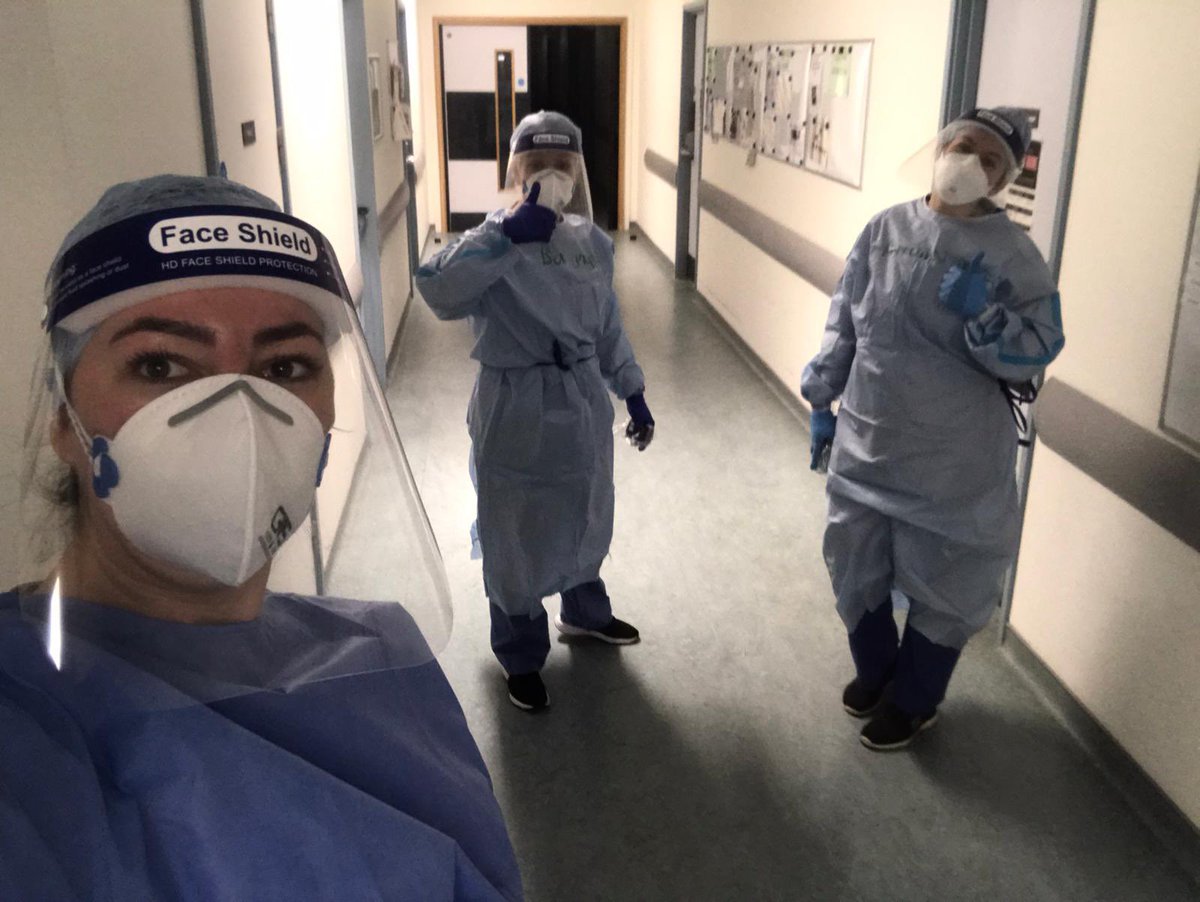 A day back on ICU <a href="/GWH_NHS/">Great Western Hospitals NHS Foundation Trust</a>  all made that bit easier by having <a href="/chelseytyler3/">Chelsey Tyler</a>  and <a href="/AutumnClarke08/">Autumn Clarke</a>  by my side #respphysio #icu