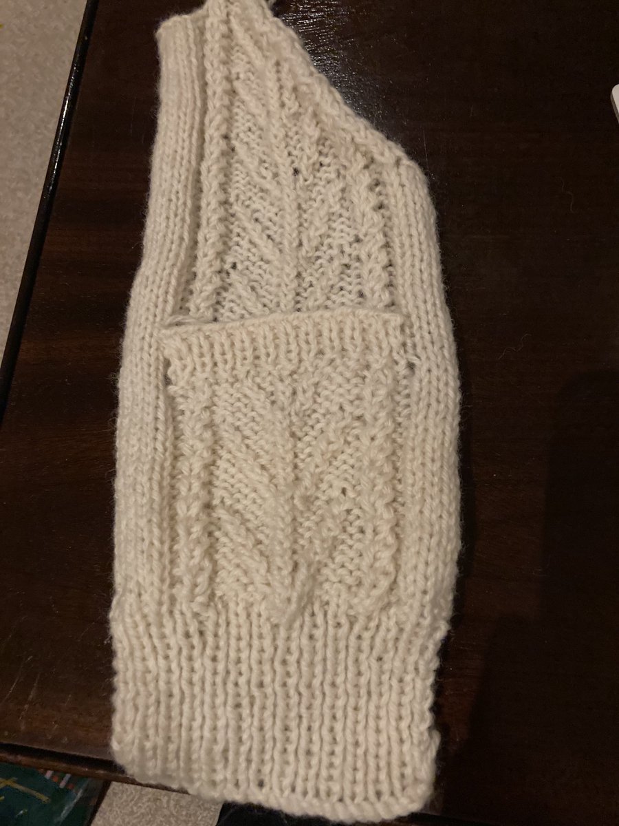 Thoughtfoolscot's tweet photo. Dead chuffed with knitting my first pocket, on the left front of jacket for great-niece. #girlsneedpockets https://t.co/s7a1H9hIo2