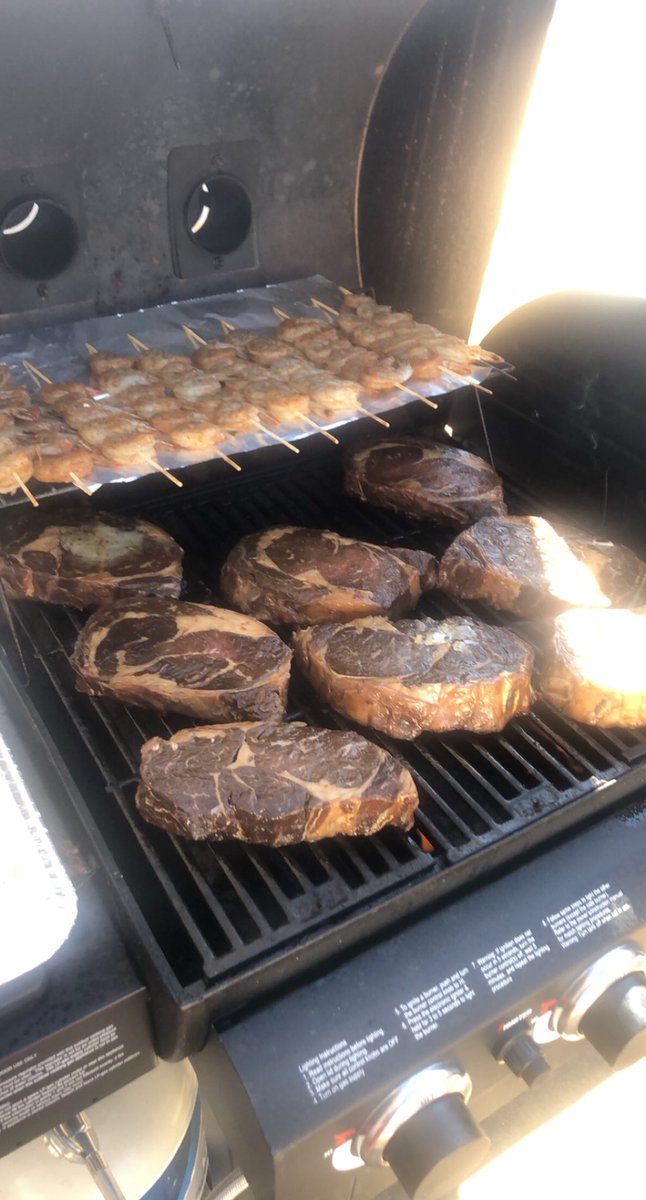 coachalbert74's tweet photo. Got the crew together one more time for our favorite activity...eating! #2020TrenchMob https://t.co/CakydDo1Xa