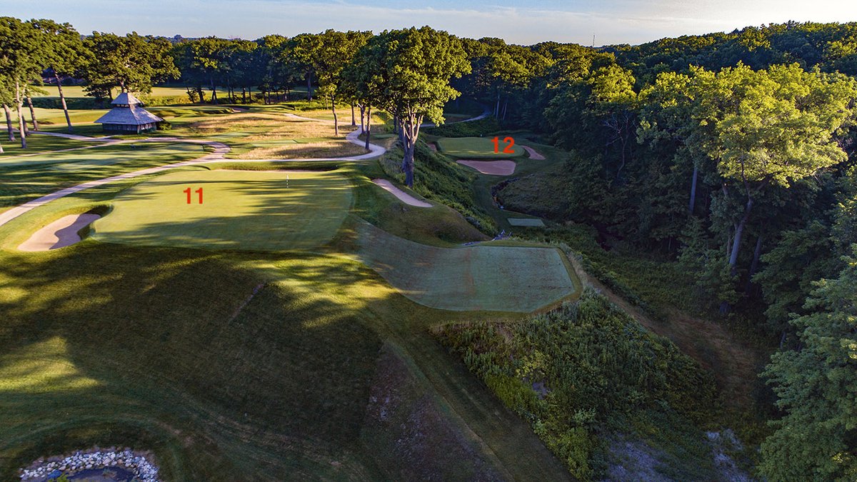 In this way, Raynor was able to jam a bunch of golf holes into one paddock without having back-to-back parallel fairways or repetitious par sequences. Also, he figured out how to let golfers to visit the coolest land on the property on both the front and the back nine.