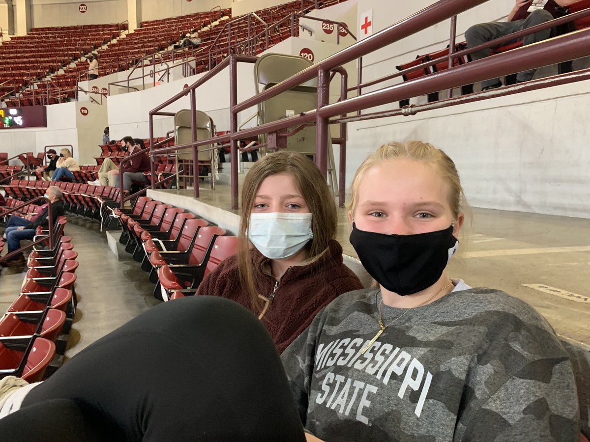 lcshoe's tweet photo. #hailstate ⁦@HailStateMBK⁩ https://t.co/gYMDrt7BW0