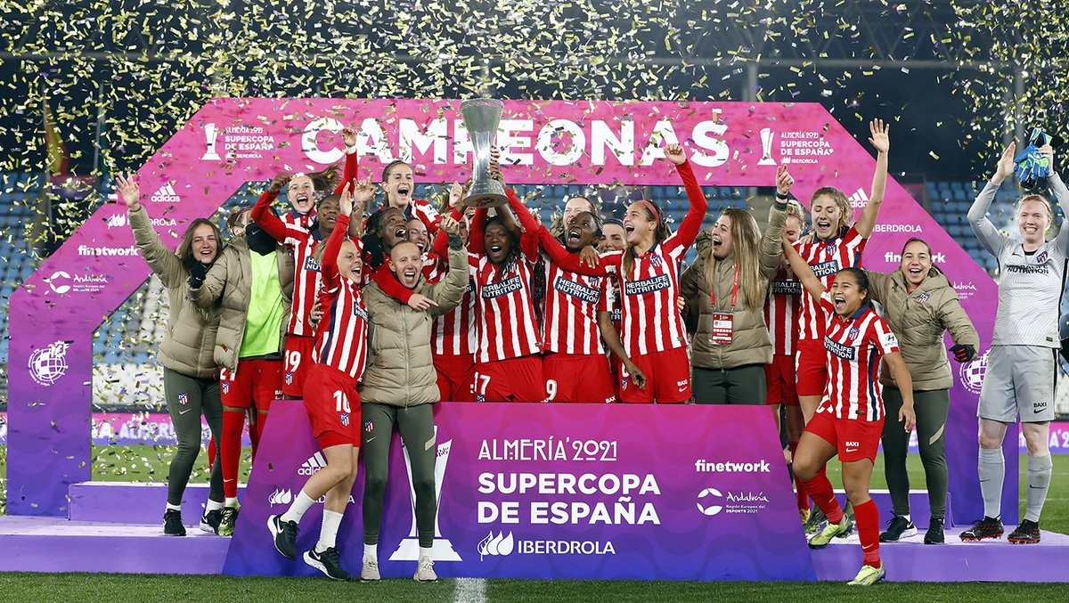 AtletiFemenino's tweet photo. 🏆 ¡La #SupercopaFemenina es rojiblanca! 😍
👏 ¡Enhorabuena, campeonas! 🤩

🔴⚪#AúpaAtleti |⚽#LevanteAtleti https://t.co/cDby8xFWGs