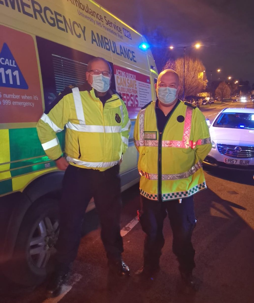 BENEA5T's tweet image. Tonight whilst #OnDuty @jacobea5t  &amp;amp; myself were #FirstOnScene to a #CardiacArrest #CPR &amp;amp; #Defibrillation given, #ROSC achieved @iPADdefib @FastaidCFR @OFFICIALWMAS @Mayor_RoyalSC #volunteers #Lockdown3 @SuttonObserver
