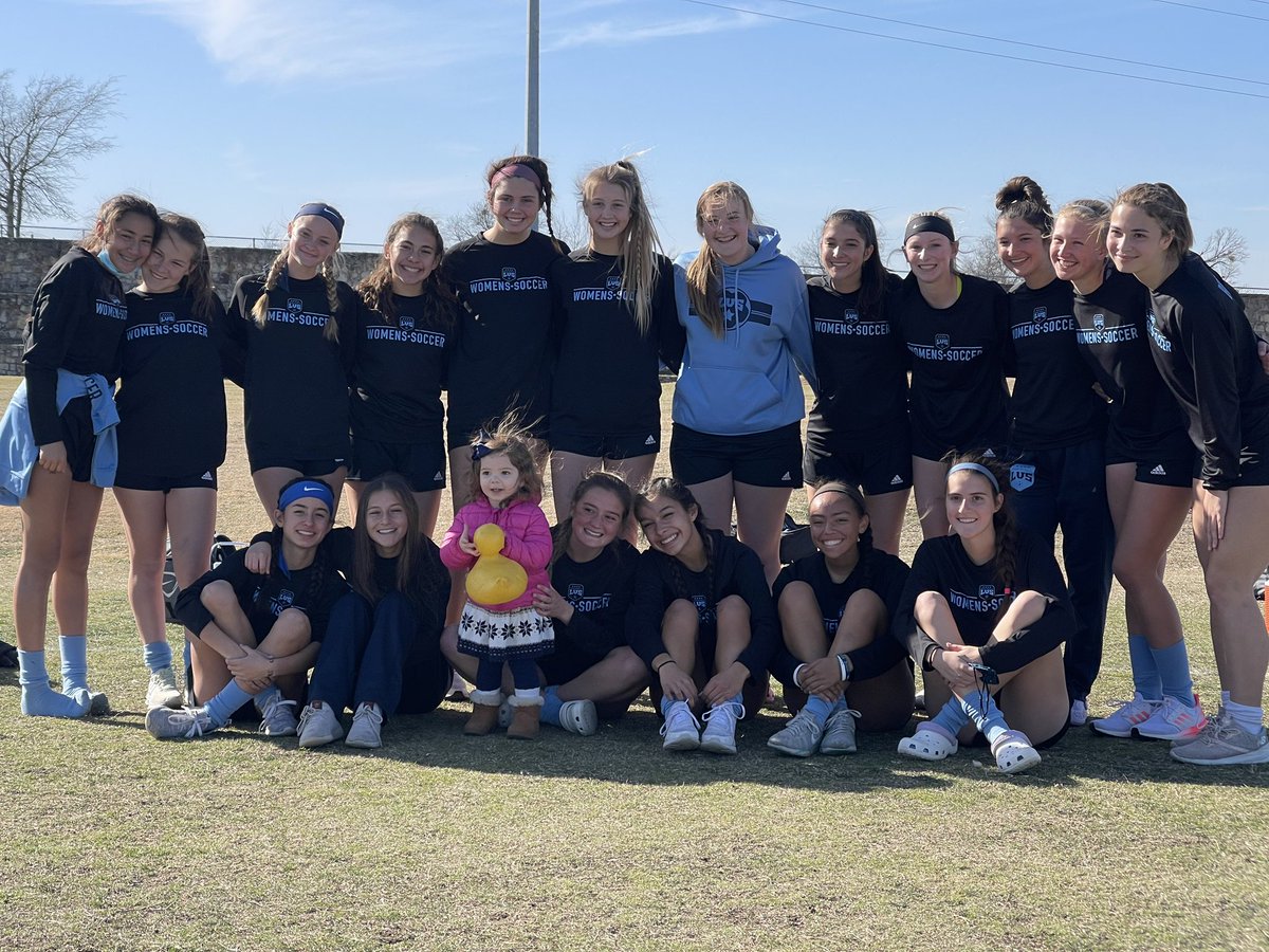 LVSers go 3-0 at the Bear Cave Classic and we have a new fan!!! #FutureLVSer <a href="/chrissy_lea82/">Chrissy Beaudin</a> <a href="/CoachBeaudin/">David Beaudin</a> 

Lady Vikings improve to 15-3-1 
⚽️⚽️⚽️⚽️⚽️⚽️⚽️

Goals:
Laci Earixson 3
Watson 2
Vazquez 1
Pick 1

Assists:
Hutka 2
Meyers 2
Gnatovic 1
Pick 1

#lvsGameDay
