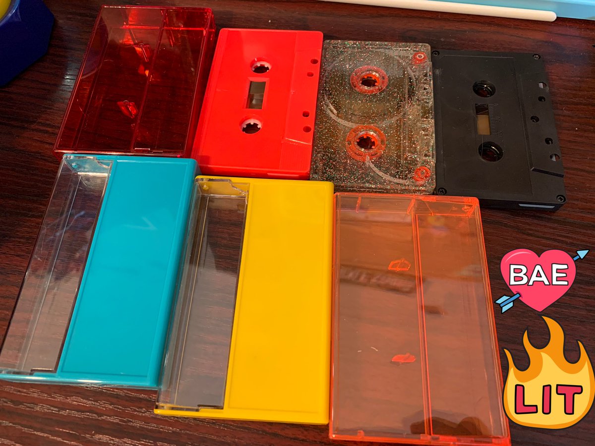 NachoNova's tweet photo. I facilitate tape production @gracklestudio now, it’s a respectable trade! https://t.co/gVrUbWuvHn https://t.co/ZHGIPv1C7P