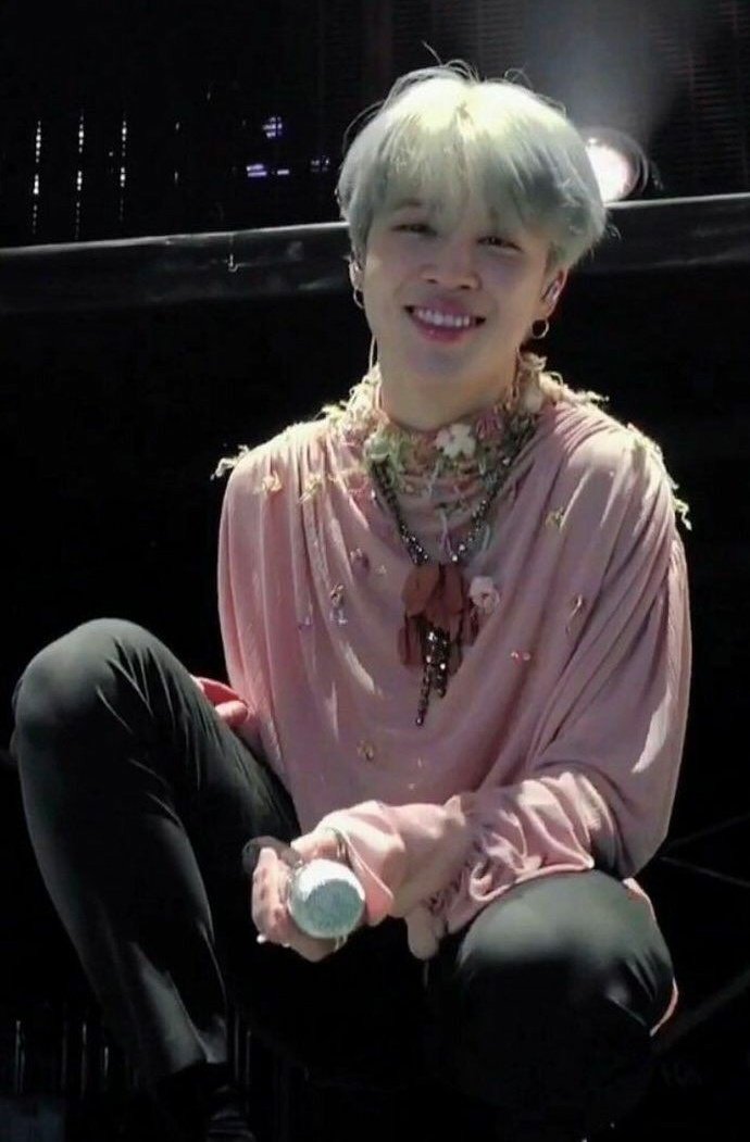 Er57OVhUwAA2NWA?format=jpg&name=medium