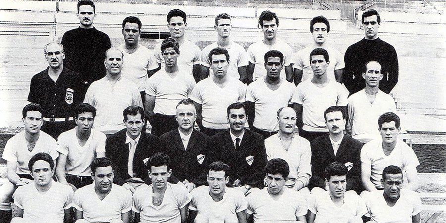 2011.-El 16 de enero fallece Alcides "Cacho" Silveira (73 años). Fue campeón de América con Uruguay en 1959. Fue gloria de la IASA y figura en Boca e Independiente en Argentina. De larga trayectoria, compartimos una nota escrita en un portal argentino.

puntal.com.ar/futbol/el-cach…