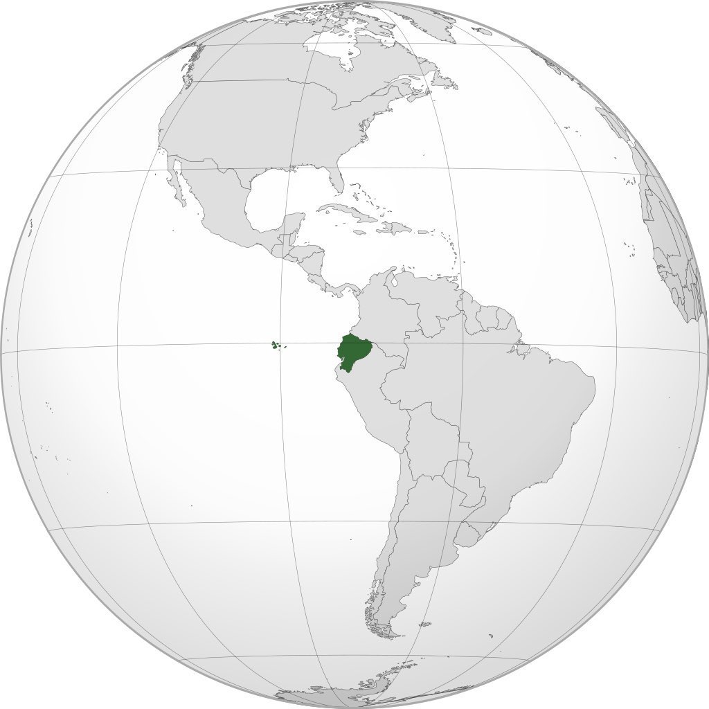 mariemolia's tweet photo. Países en el mundo donde en el #DebatePresidencial2021 un candidato le desea un feliz cumpleaños a la esposa. https://t.co/xFZgk4JHGe
