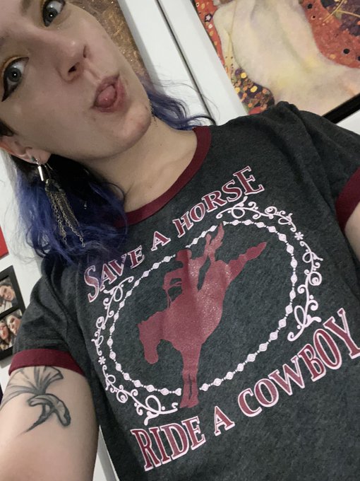 Hey pervs I miss ya #xxx #steviebalkon #silly #naughty #ride #rideacowboy #SaveAHorse https://t.co/C<a href="/tag/xxx"class="tags">#xxx</a><a href="/tag/steviebalkon"class="tags">#steviebalkon</a><a href="/tag/silly"class="tags">#silly</a><a href="/tag/ride"class="tags"><span>#ride</span></a><a href="/tag/naughty"class="tags"><span>#naughty</span></a><a href="/tag/saveahorse"class="tags"><span>#saveahorse</span></a><a href="/tag/rideacowboy"class="tags"><span>#rideacowboy</span></a>