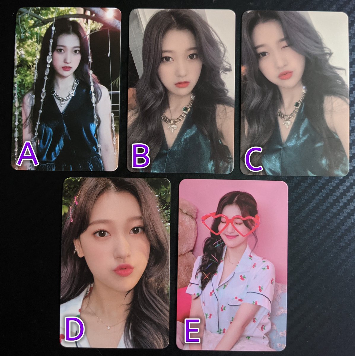 aselza_deruko's tweet photo. [WTS] **NO TRADE**
#LOONA First Seasons Greetings Photocards
-
$16 per member set
-
Free shipping USA
WW available
-
PayPal only

@loonapctrade
@loonasales_usa
 #loonaphotocard #orbit #yeojin #kimlip #jinsoul #choerry https://t.co/xMXRF5Liwy