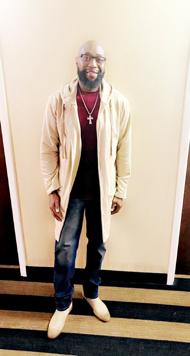 adaniel5's tweet photo. What’s popping Nashville? https://t.co/sgv7CHmFkB