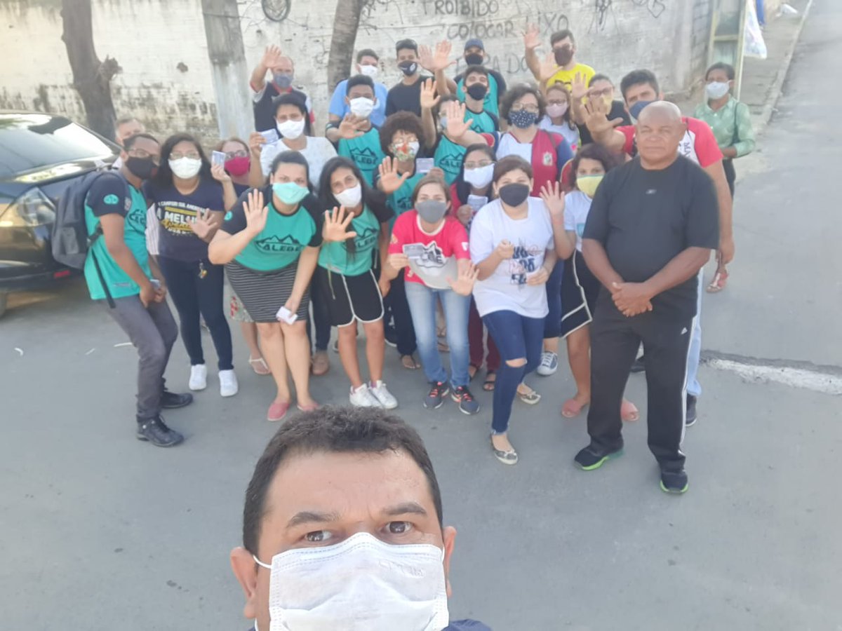 FlavioCavalca12's tweet photo. Equipe de Calebes da IASD Messejana. Tarde de evangelização no bairro Guajerú. Oremos por esta empreitada missionária. #vaicalebe @MissaoCALEBE @uniaonordeste @adventistaceara @prmoisesmsilva @BogerJr @otaviobarretoo @RonivonSantos9 @WiglifeSaraiva @criseducacao7 @PrRobertoCesar https://t.co/WRhXgRCEjG