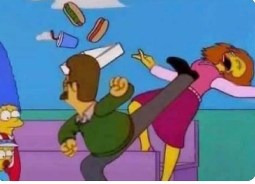 SimpsonsWWE's tweet photo. Nobody:

Shawn Michaels. https://t.co/2H1JXxswA1