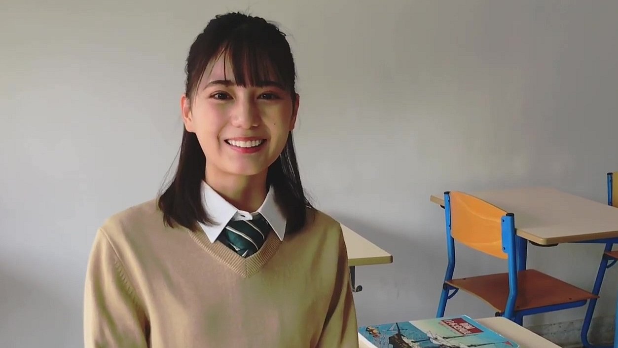 小坂菜緒 オープニング 卒業写真 おうちコーデ 生写真 20種 コンプ 卒業企画【小坂菜緒】 | Seventeen-Web