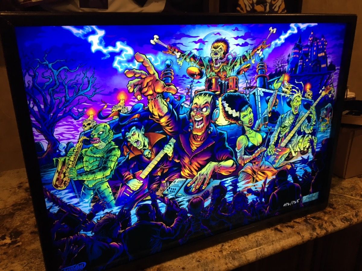 flylanddesigns's tweet photo. This was my redesign of the classic Monster Bash pinball Translite.
Officially licensed from Williams.
Grab one here:
https://t.co/3rP2ShZtqZ
#monsterbash #williams #translite #pinballart #pinballartwork #pinball #pinballmachine #backglass https://t.co/Ab6wF6cTdp
