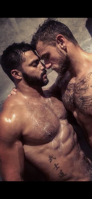 Checkout our vids! https://t.co/rzaiC9BSdq https://t.co/hH1Qj50FwY