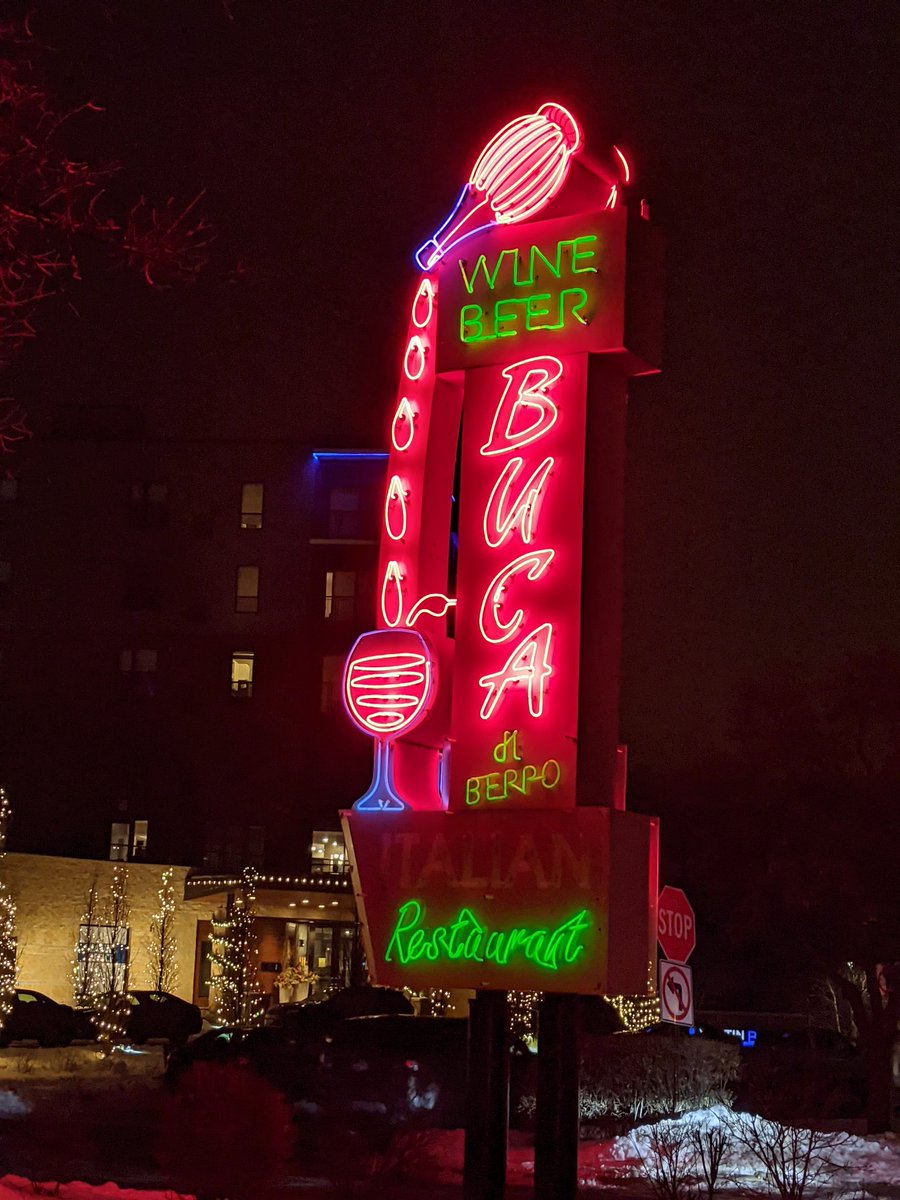 AButtonStreams's tweet image. Snapped a pic for @nerdershewrote of BUCA DI BOOPER BOPERINOS