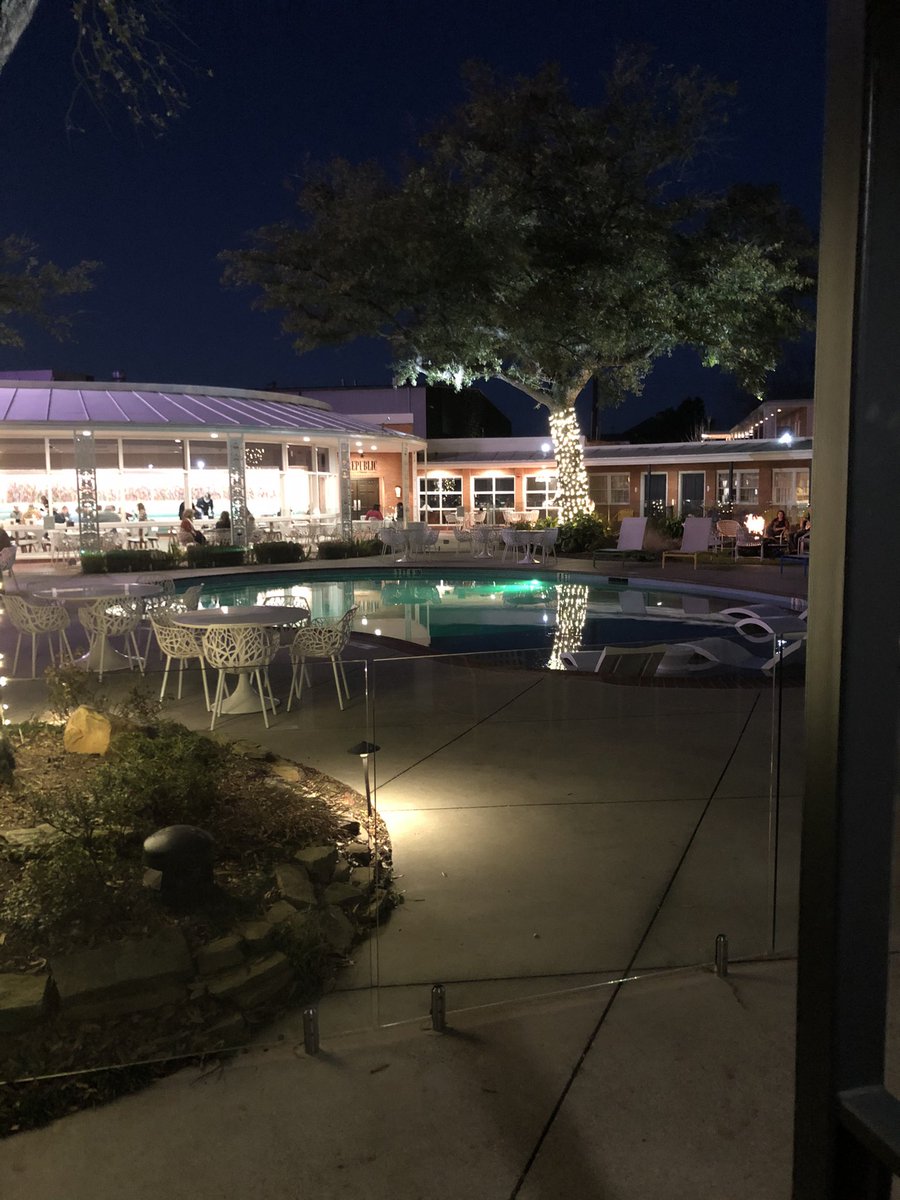 The <a href="/FredoniaHotel/">The Fredonia Hotel</a> is beautiful this time of night!!!