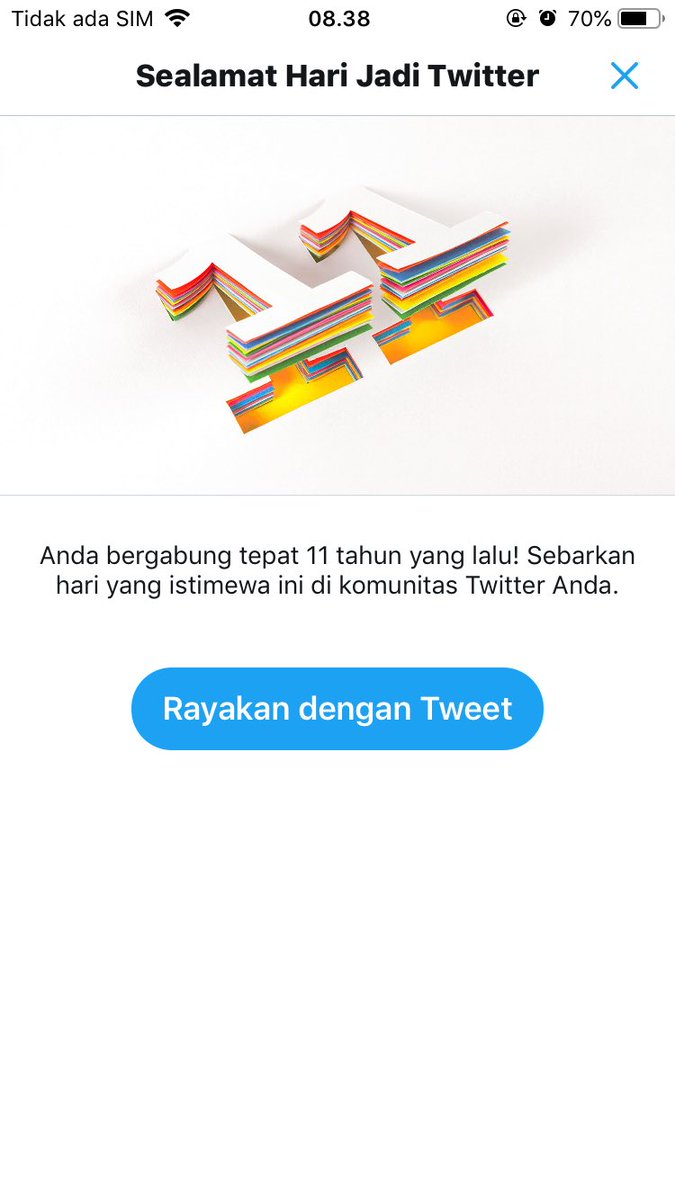 Waoww sdh 11 tahun twitterku, kalo anak ini kelas 6 SD mi