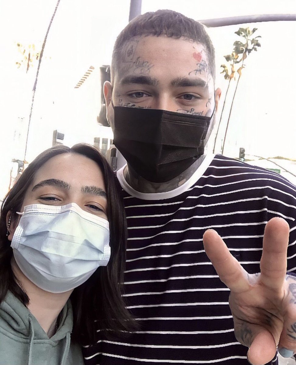 sunflwraustin's tweet photo. why does he look so british https://t.co/N7R6StcS0J