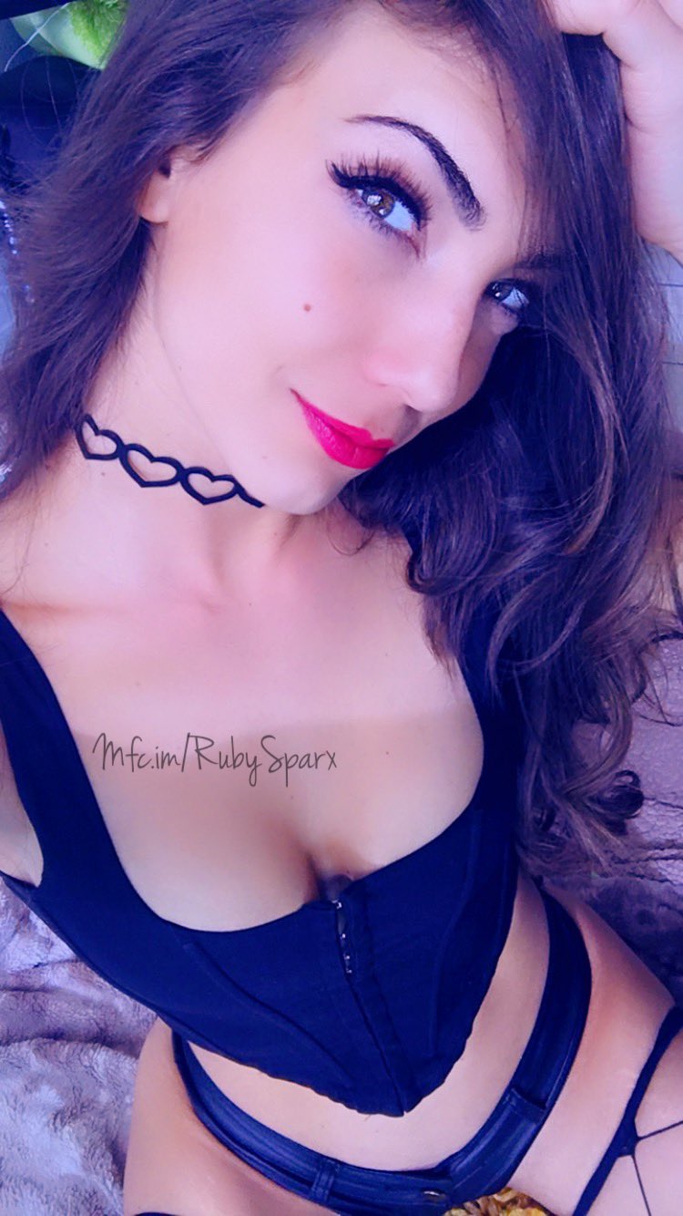 Happy Saturday! https://t.co/uySWYqThM0