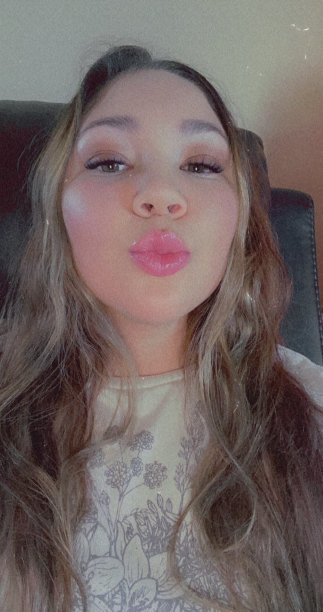 💋