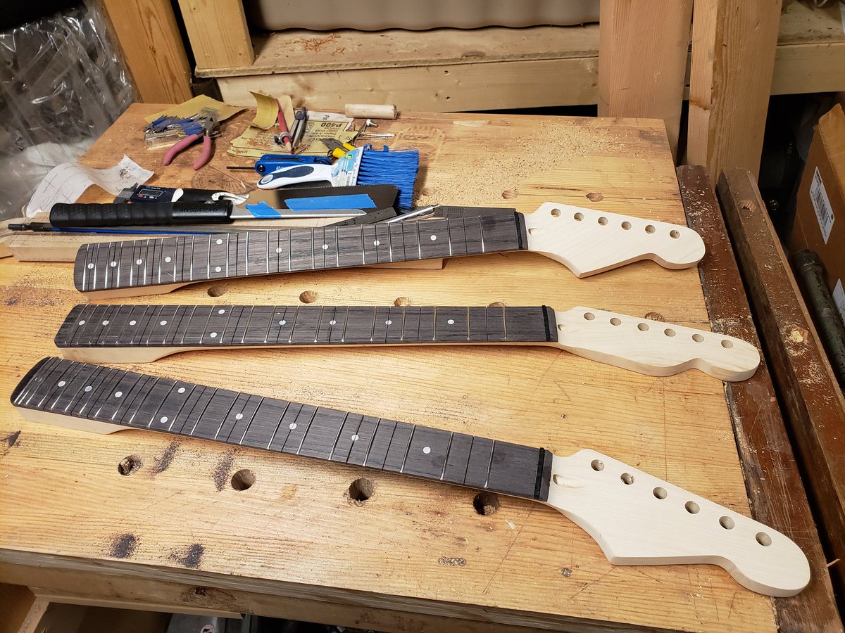 tpguitars's tweet photo. #microtonal necks in the process
#kgatlw #luthier #Guitar #guitarfun #guitargear https://t.co/sWRB1MQY56