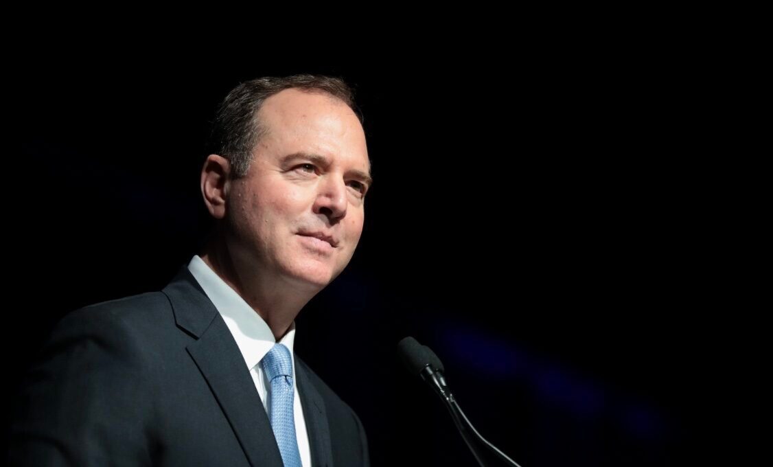 ❌ No, Adam Schiff was not arrested at LAX in December. https://t.co/hHUfvmbQY6 https://t.co/w2rfyf1ghP