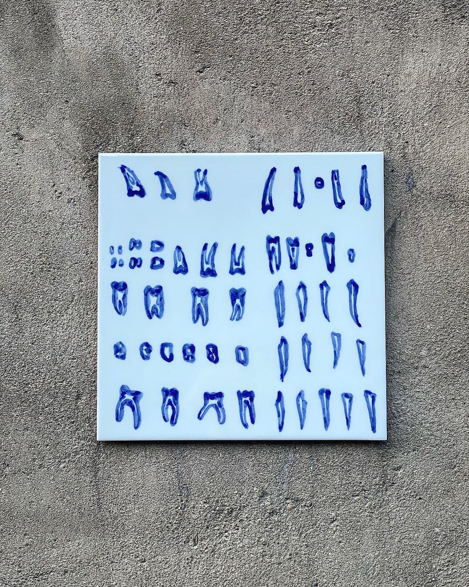 Jimmy_Braun's tweet photo. The wall of Haisha House (Naoshima): art house project #Haisha / #DreamingTongue.  #art #naoshima #japan #japon #kagawa #setouchi #naoshimaisland #landscape #picoftheday #houseartproject #photooftheday #contemporaryart #直島 https://t.co/BKt65eZxca