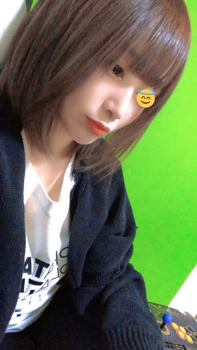 kana_xiao's tweet photo. 今月末はイベントがあるんで小綺麗にしよう...
ということでキンキンの髪を染めてきた
髪が綺麗に見える色��しい、ベージュ系にしてもらいました✨

ホンマはキンキンも嫌いじゃないんやけどな！ https://t.co/FHWaowYFL2