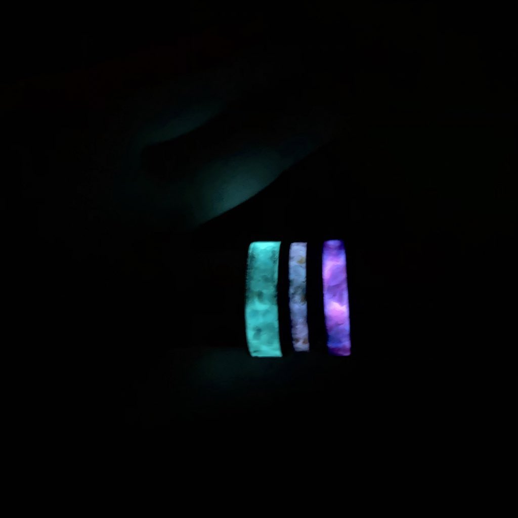 JTreeCreations's tweet photo. ⚡️Flash Custom Ring Giveaway ⚡️

Winner will win a custom only ring of their choice! 

One winner! 

Ends tomorrow 8pm est!

How to Enter:
MUST Follow/Rt 

Extra entries: tag friend(s) 
And or rt my pinned!  

International welcome 🔥 https://t.co/JcKvBBRURi