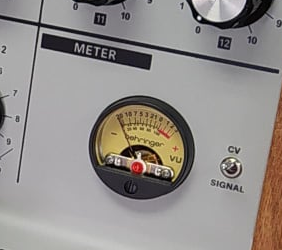 other thing they got wrong: the Meter. they went with a circular black meter, presumably something they might already be manufacturing for one of their compressors or rack mastering gear. Originals use a clear/white, square, japanese-made (Shinohara) meter.